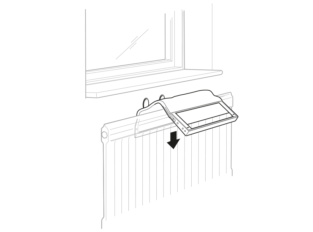 3. Böjbara Flexi vinklas enkelt ner bakom radiatorn och fixeras med två skruvar i överkant.
